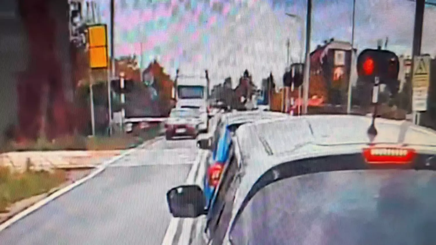 pxl-20251017-1824031935.mp4