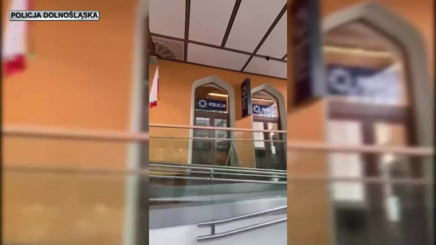policja-zegarek.mp4